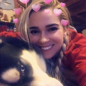 Meet your Posher, Victoria